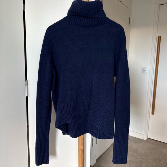 & Other Stories Deep Blue Knitwear Wool Winter Turtleneck. S size, true to size - Picture 9 of 9